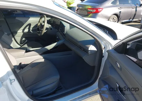 2022 Hyundai Elantra Sel из США, поврежденный, VIN 5NPLS4AG7NH084130